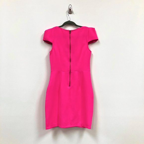 NWT Xenia Deep V Hot Pink Dress - Picture 3 of 5